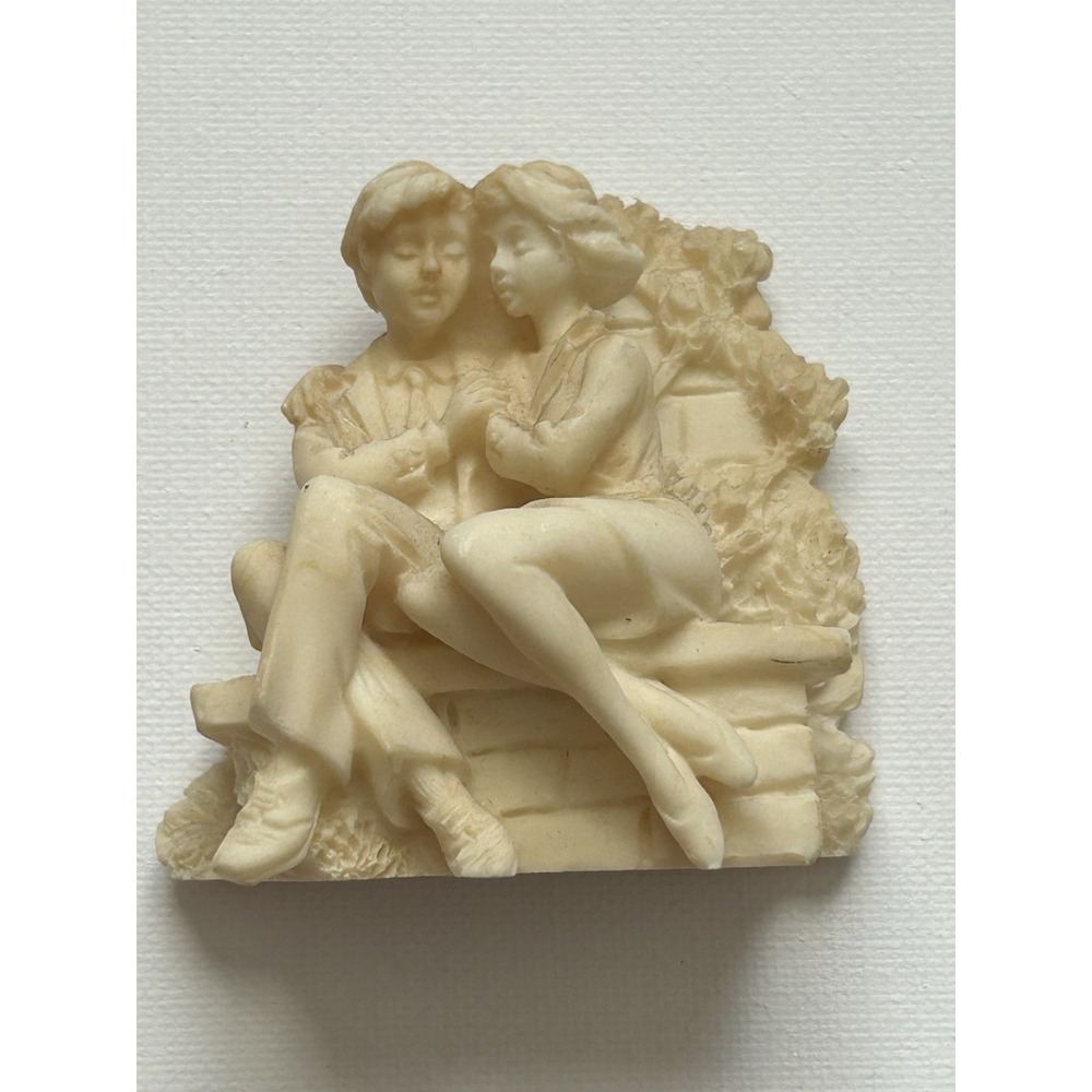 VTG Ivory Romeo & Juliet Italian Figurine Signed 1996 Vivian C Gift Love 2.75"